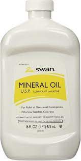 SWAN MINERAL OIL 16oz /12