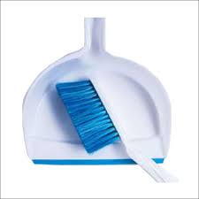 [856427002505] FIORI DUSTPAN WITH BRUSH /48